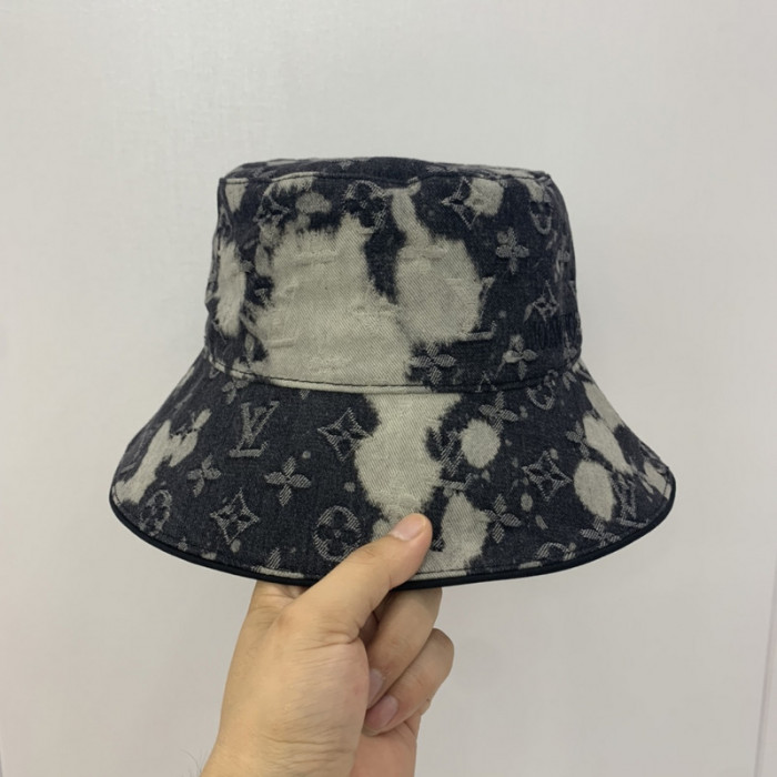 l1vv hat
