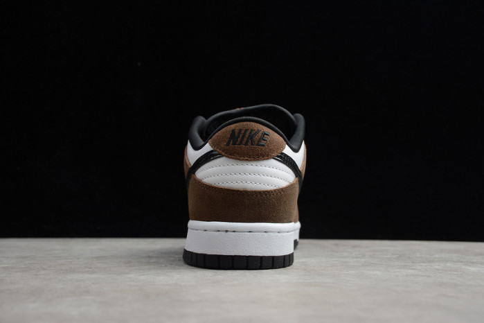 nike sb dunk low white black trail end brown 304292-102
