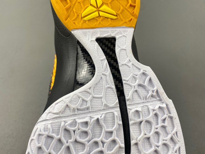 nike kobe 6 lightbulb 429659-700