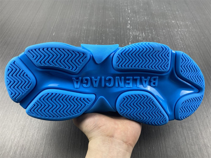 balen triple s trainer 524039 w1fc3 9024