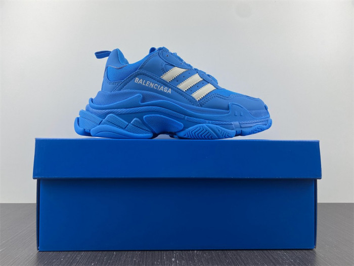 balen triple s trainer 524039 w1fc3 9024