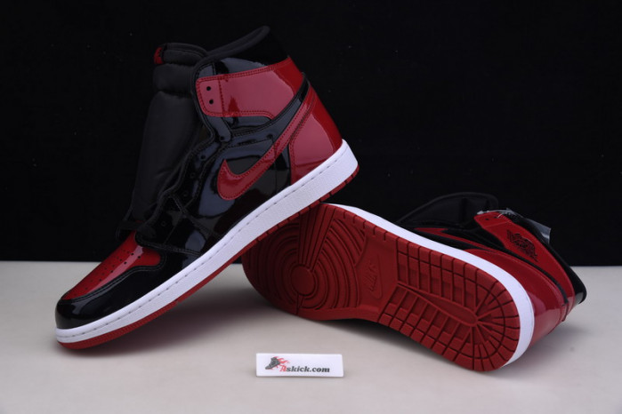 air jordan 1 high og ‘bred patent’ 555088-063