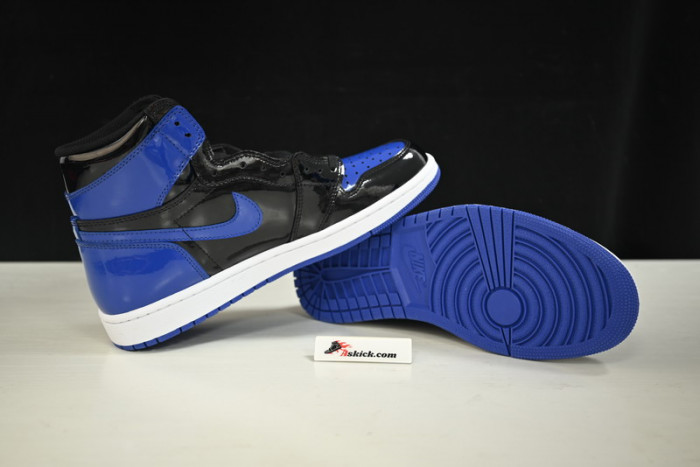 air jordan 1 retro royal patent 555088-404