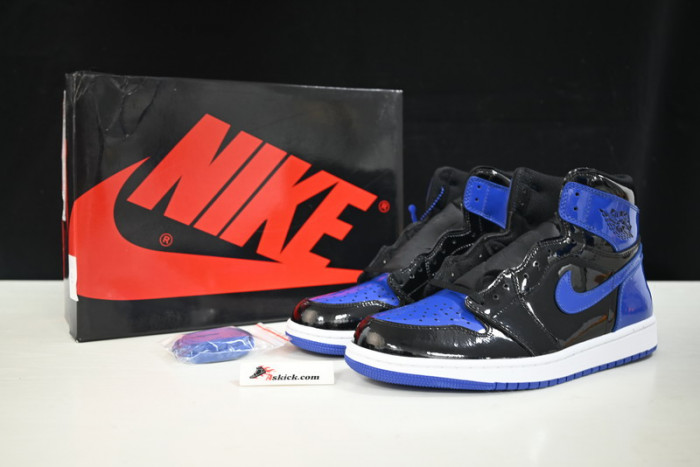 air jordan 1 retro royal patent 555088-404