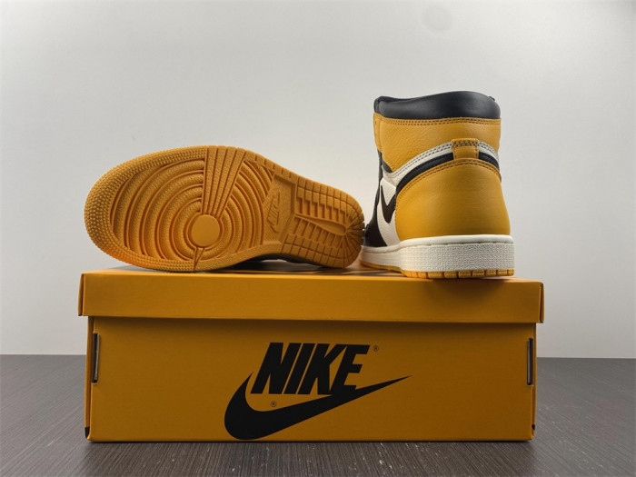 air jordan 1 high og “yellow toe” 555088-711