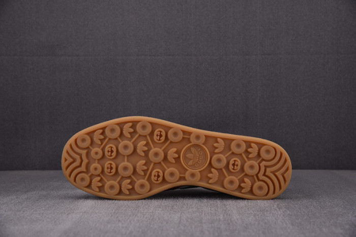 a*d*das x G*u*i1 gazelle