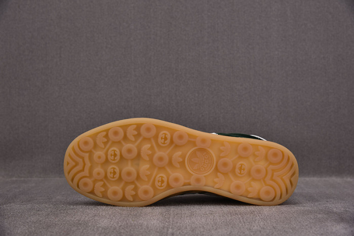 a*d*das x G*u*i1 gazelle