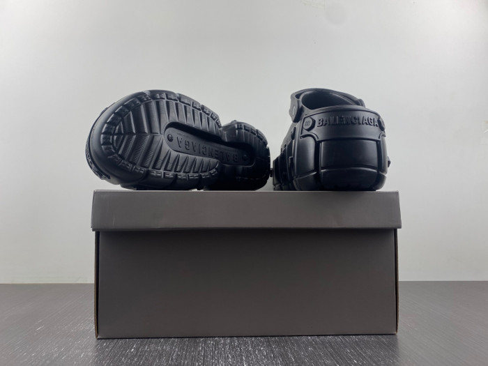 balen x Cr*0*s hardCr*0*s slide 