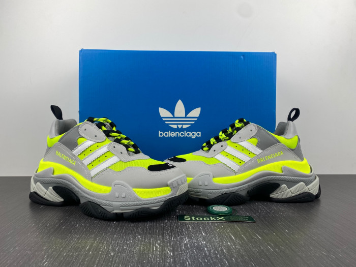 balen triple s grey green 712821 w2zb5 7512