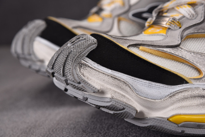 balen cargo panelled sneakers 784339 w2mv1 1170