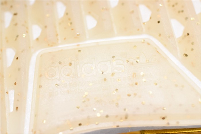 pharrell a*d*das nmd hu china gold happy f99762