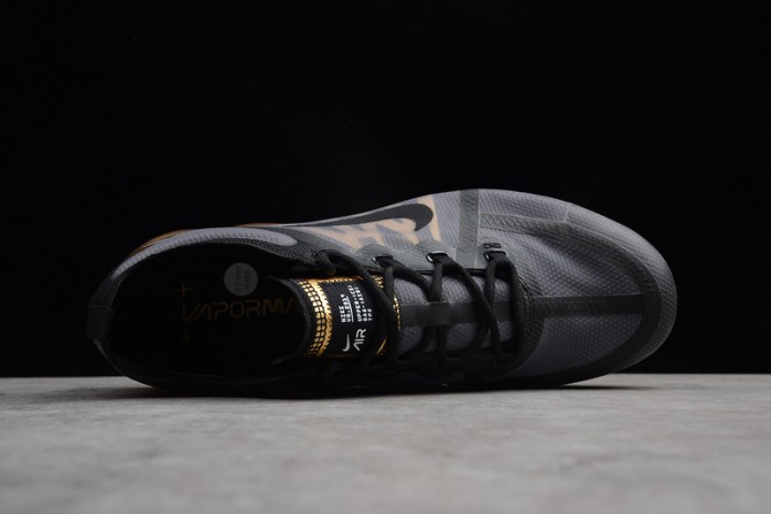 nike air vapormax 2019 black/metallic gold ar6631-002