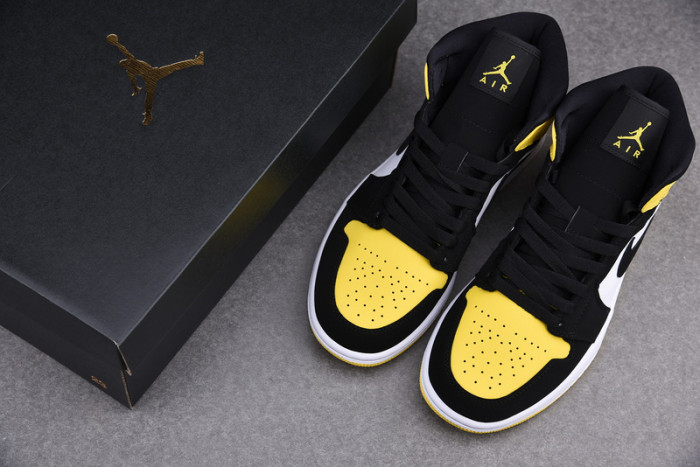 air jordan 1 mid yellow toe black 852542-071