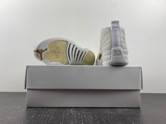 air jordan 12 retro ovo white 873864-102