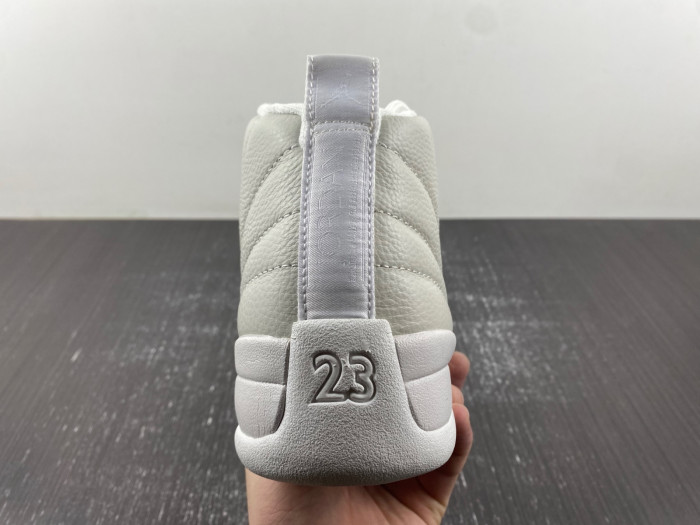 air jordan 12 retro ovo white 873864-102