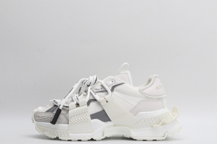 dg sneakers