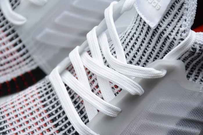 a*d*das ultra boost 2019 cloud white active red - b37703