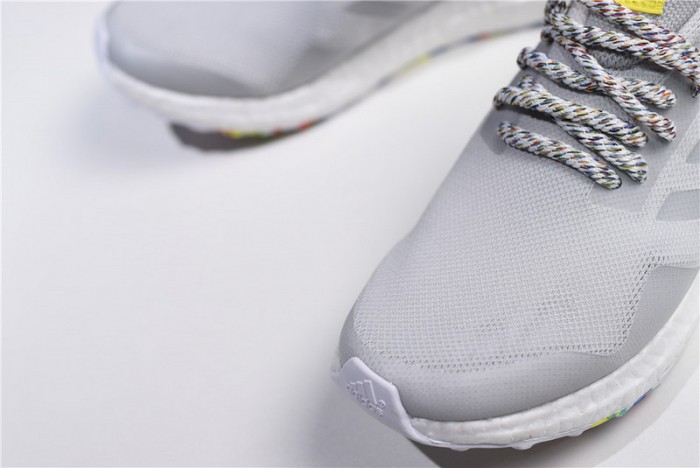 a*d*das ultra boost mid white multi-color - g26842