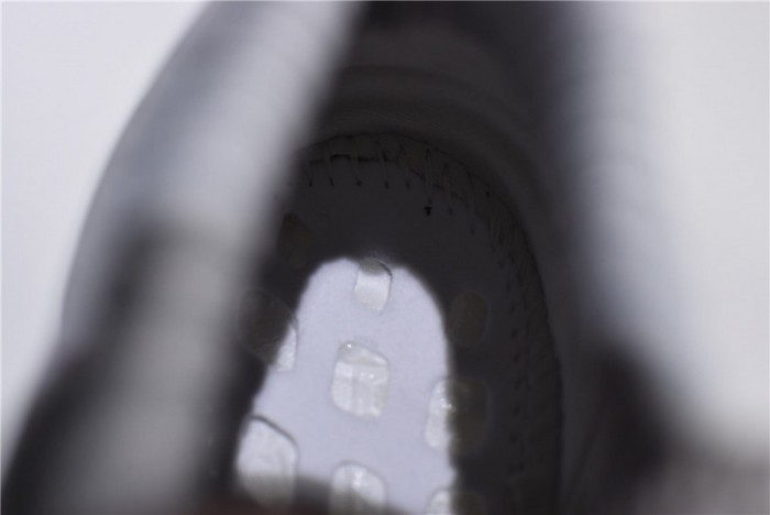 a*d*das ultra boost mid black multi-color - g26841