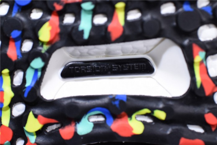 a*d*das ultra boost mid black multi-color - g26841