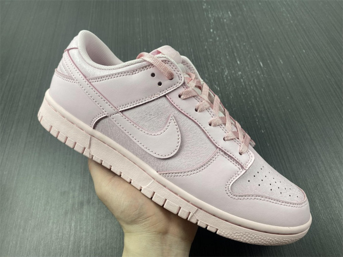 nike dunk low pink 921803-601