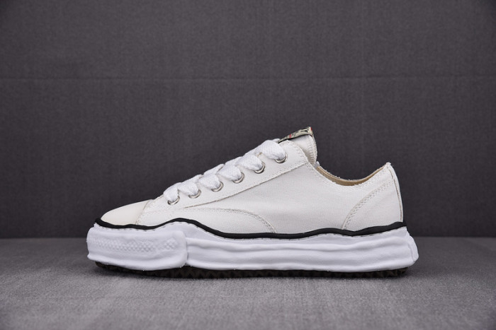 Ma*s*n mihara yasuhiro canvas sneakers