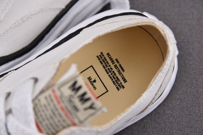 Ma*s*n mihara yasuhiro canvas sneakers