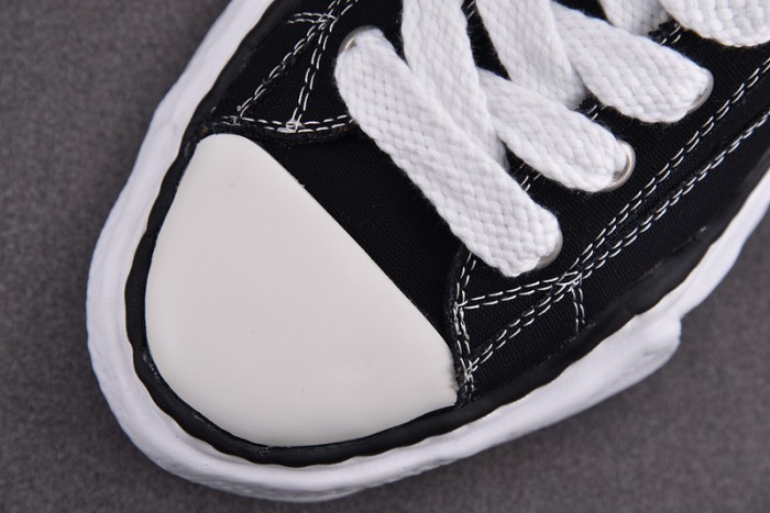 Ma*s*n mihara yasuhiro canvas sneakers