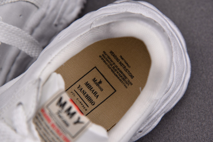 Ma*s*n mihara yasuhiro canvas sneakers