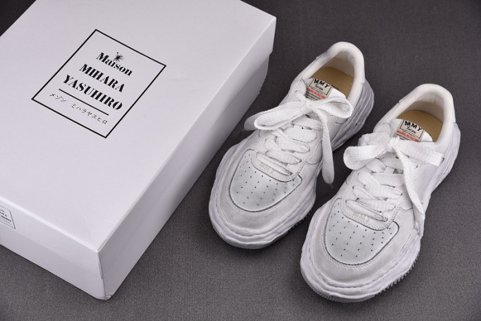 Ma*s*n mihara yasuhiro canvas sneakers