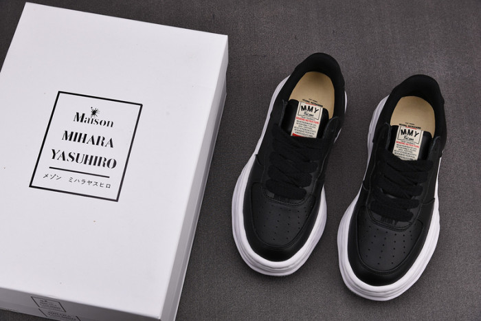 Ma*s*n mihara yasuhiro canvas sneakers