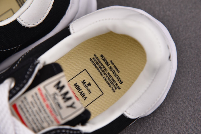 Ma*s*n mihara yasuhiro canvas sneakers
