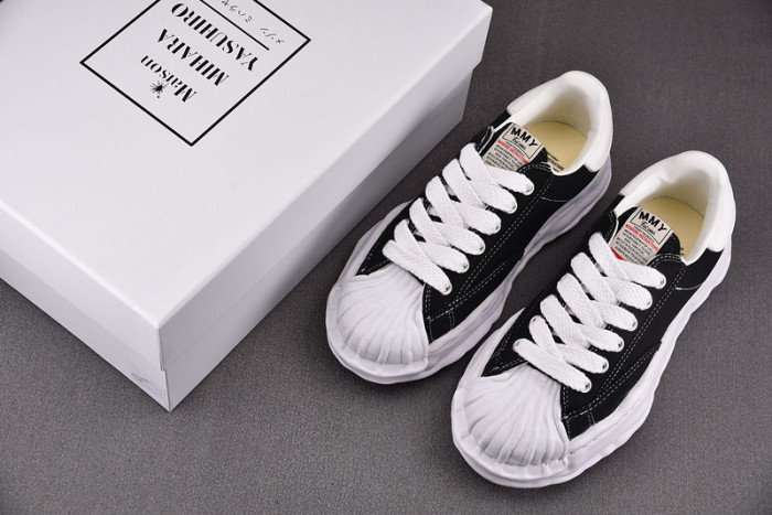 Ma*s*n mihara yasuhiro canvas sneakers