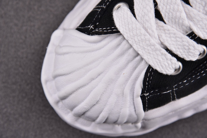 Ma*s*n mihara yasuhiro canvas sneakers