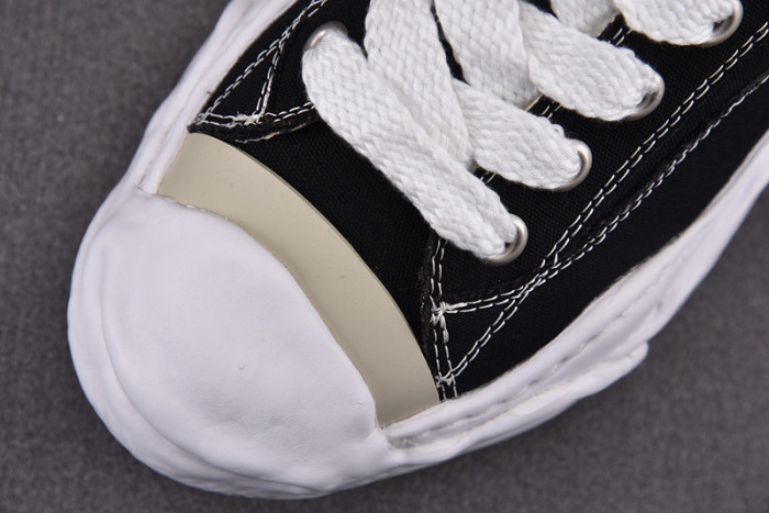 Ma*s*n mihara yasuhiro canvas sneakers