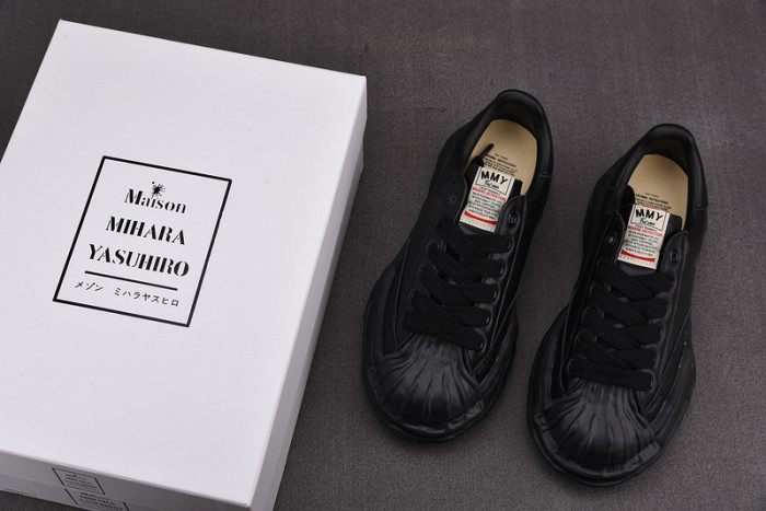 Ma*s*n mihara yasuhiro blakey sneakers