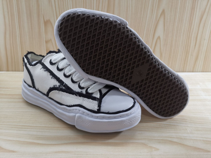 Ma*s*n mihara yasuhiro blakey sneakers