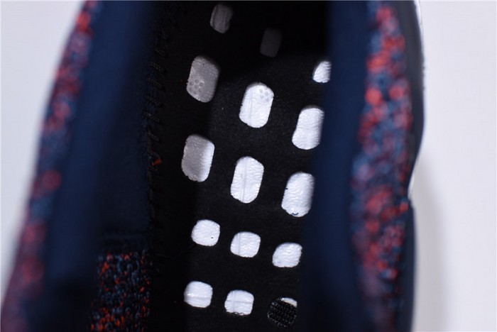 a*d*das ultra boost 4.0 running shoes navy/multi bb6165