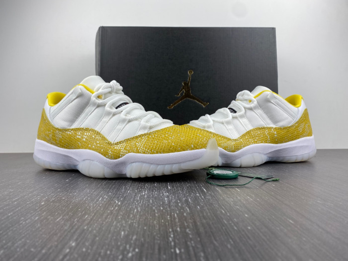 air jordan 11 low wmns “yellow snakeskin” ah7860-107.