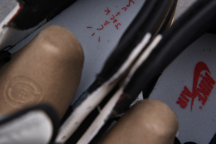 travis scott x air jordan 1 retro high reverse cd4487-101