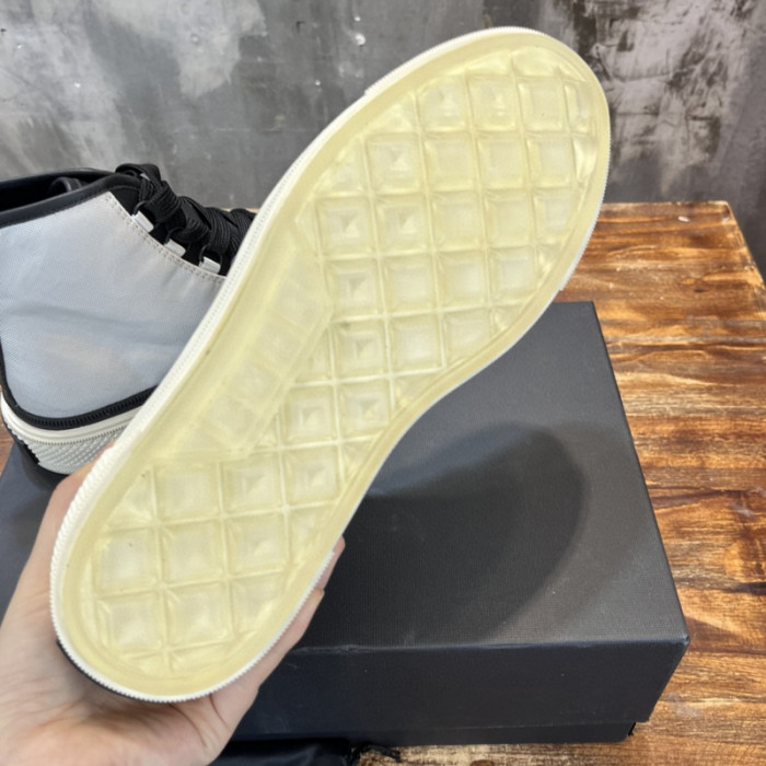 amiri bone runner sneakers