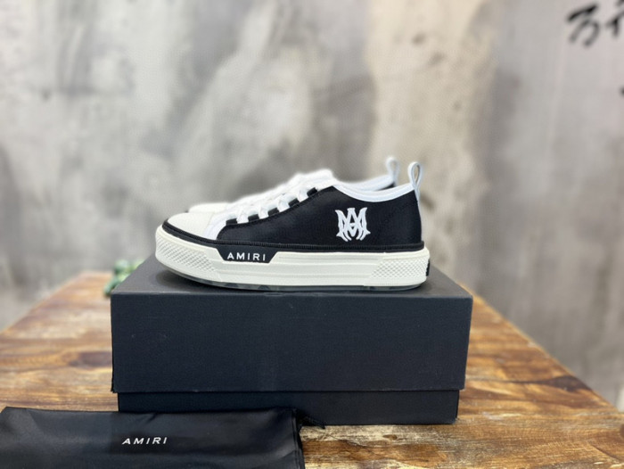 amiri bone runner sneakers