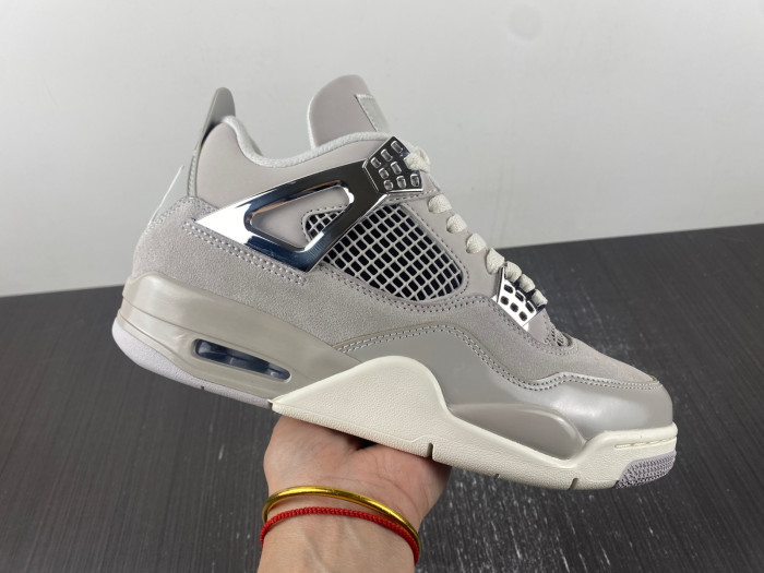 air jordan 4 retro frozen moments (women