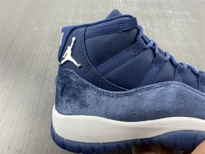 air jordan 11 retro midnight navy ar0715-441