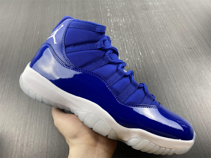 air jordan 11 midnight navy at7802-115