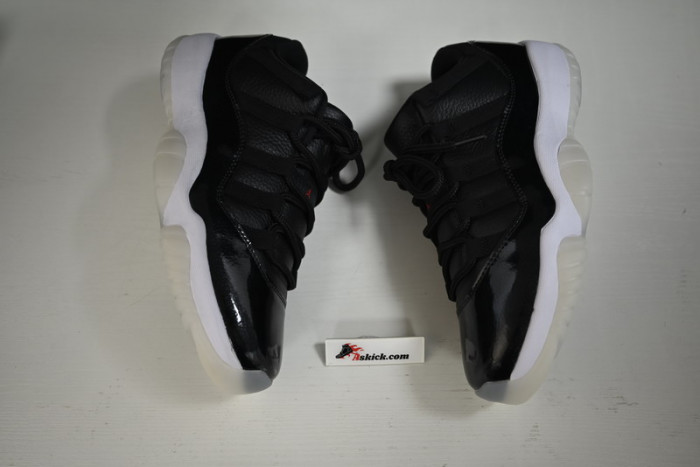 air jordan 11 low “72-10” av2187-001