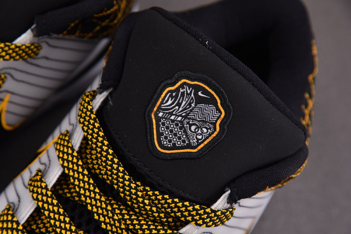 nike kobe 4 protro white black del sol av6339-101