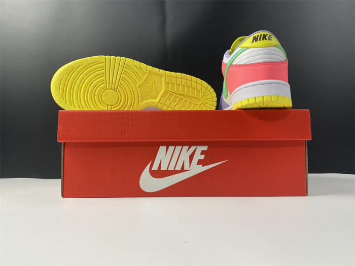 nike dunk low se easter candy (w) dd1872-100