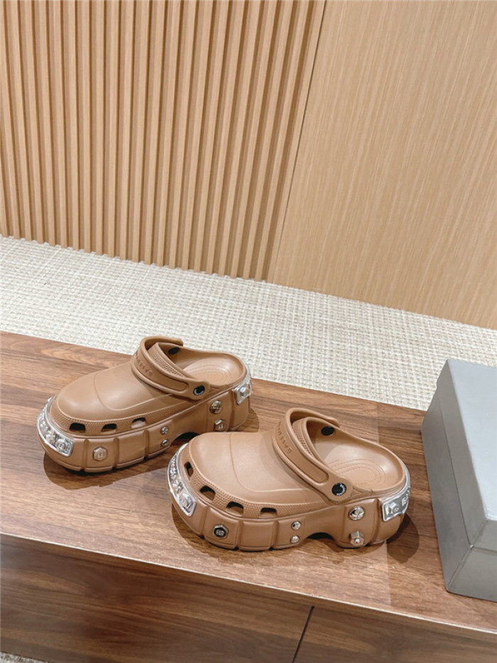 balen sandals