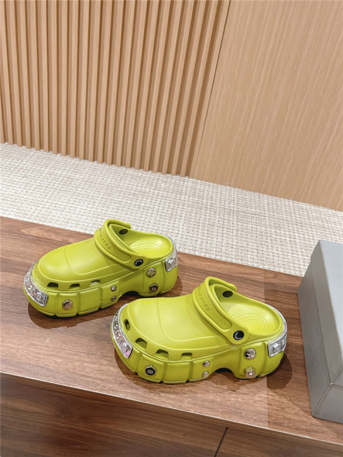 balen sandals